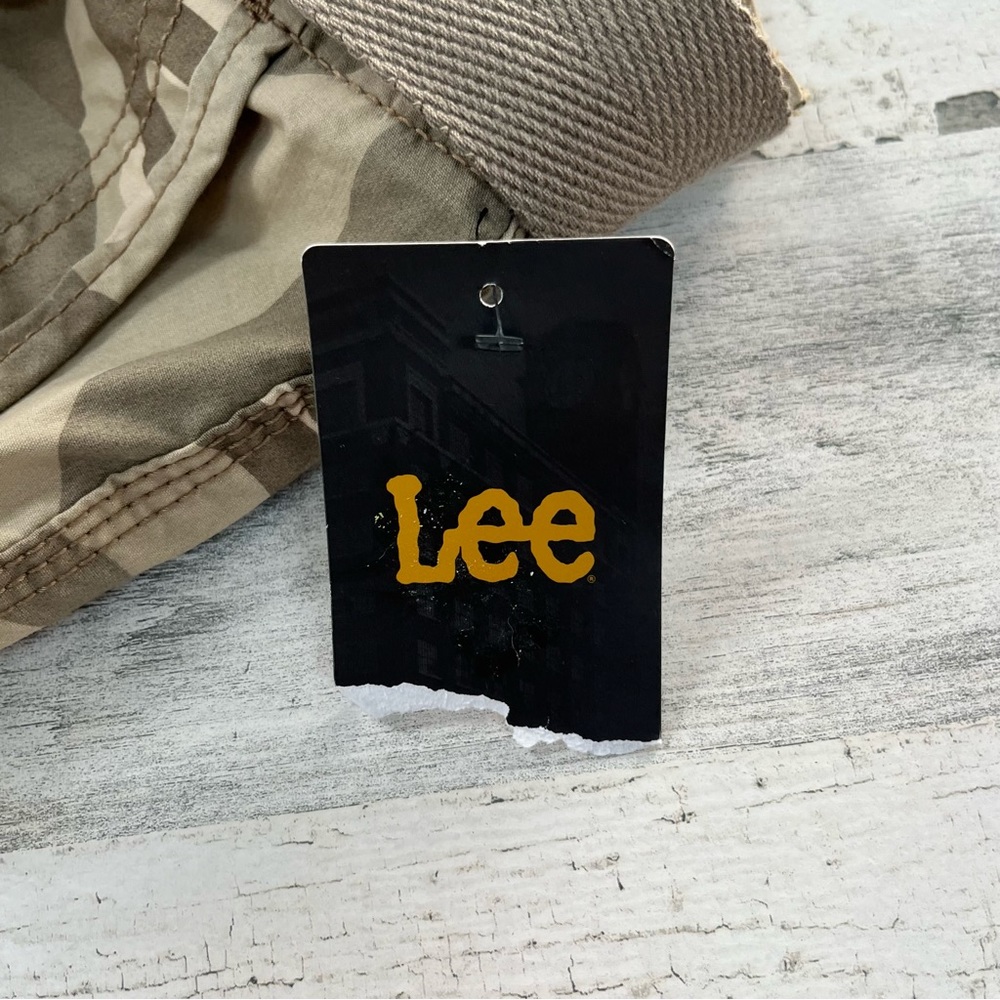 Lee Men’s Camo Shorts Size 29 Multi Pockets With Belt New With Tags - Picture 9 of 13